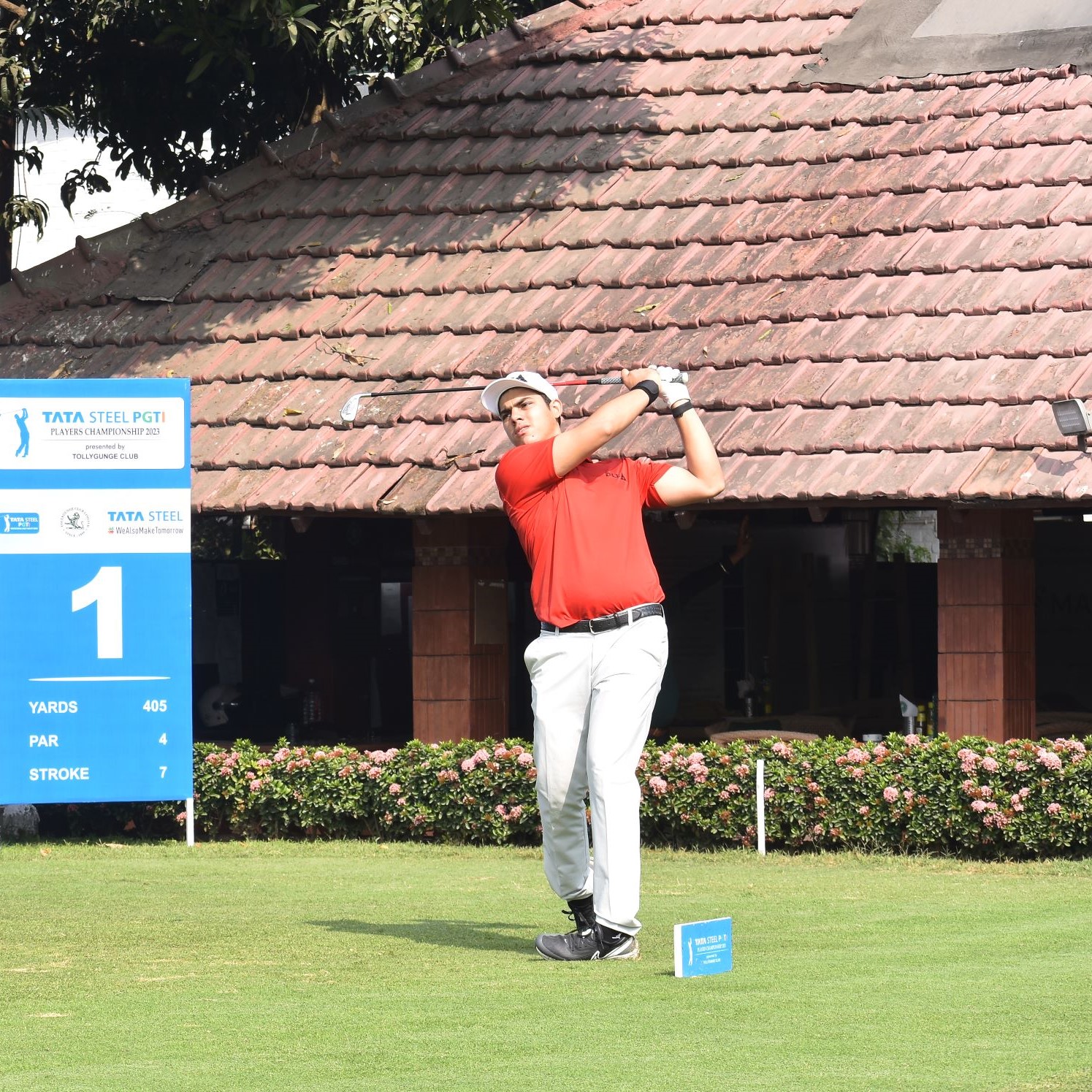 Sachin Baisoya establishes lead with 64 on day one of PGTI Players  Championship 2023